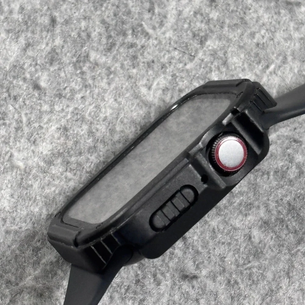 Apple Watch SE 1st Gen 44mm Space Gray Aluminum GPS Cellular Black Sport Band